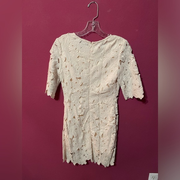 Forever 21 Off White Floral Mini Dress / off white / small - Picture 2 of 4